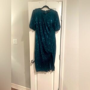 Green Sheath Midi Dress with Puff Sleeves